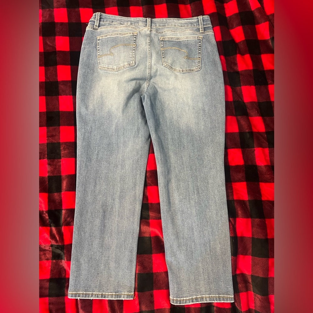 Time and Tru Straight Jeans